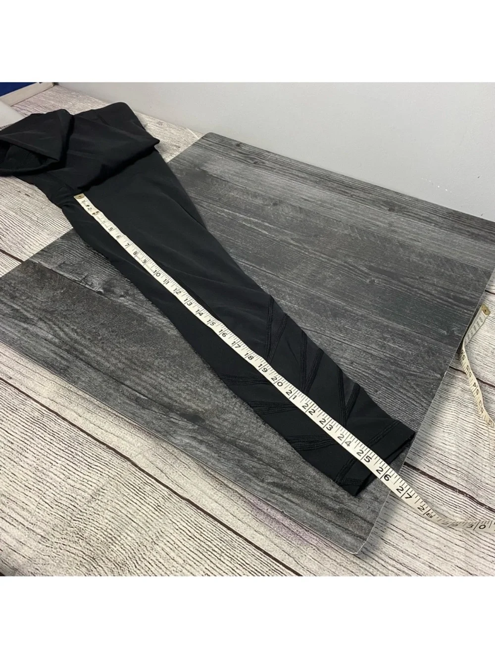 Lululemon Black Motionful 7/8 Tight 25